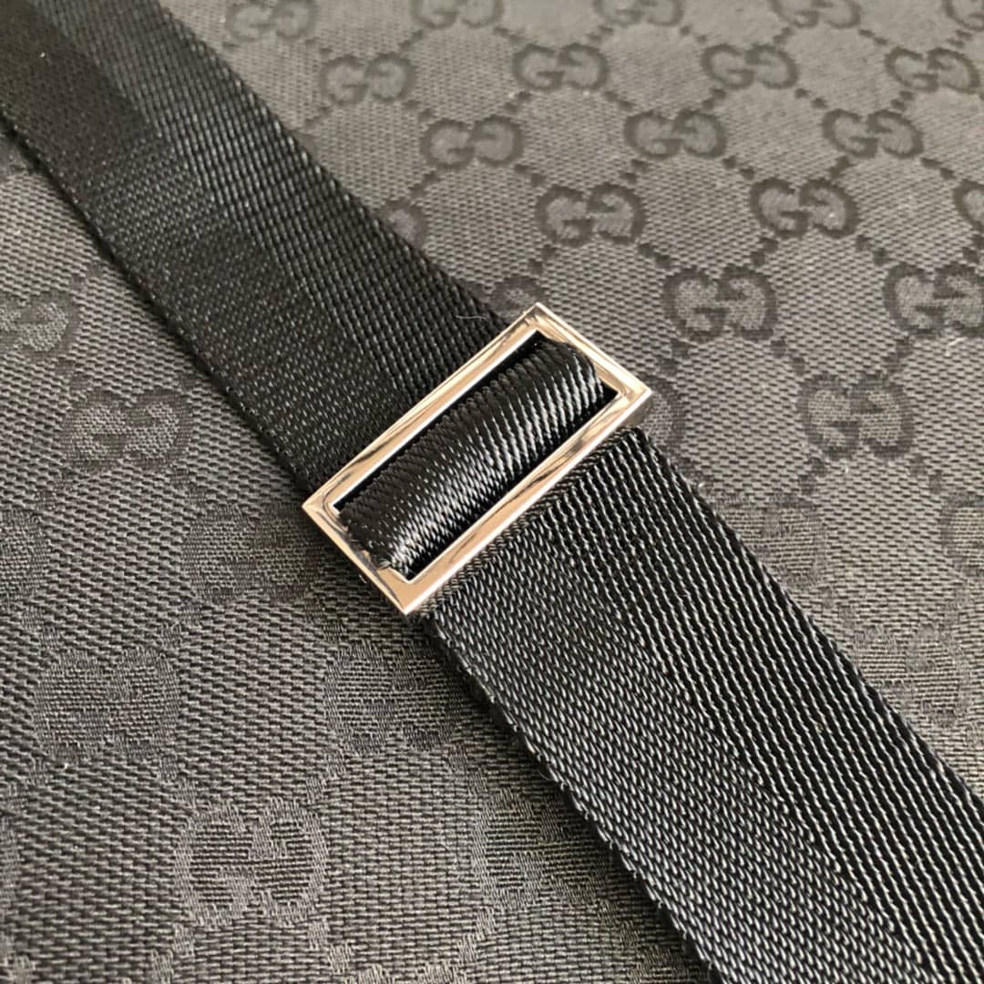 Gvc*1 GG Canvas Shoulder Bag Replica Black 110054