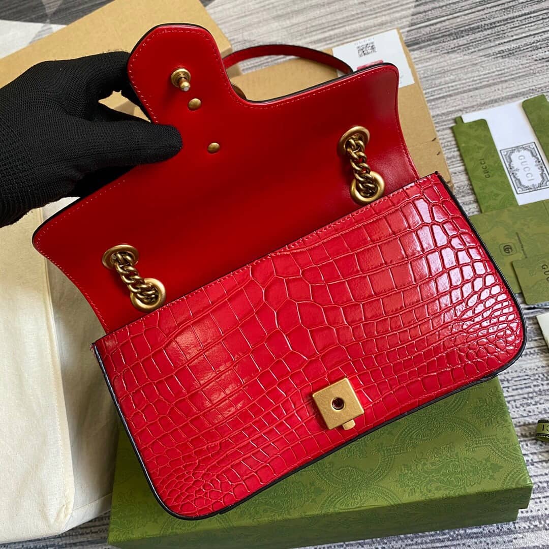 Gvc*1 GG Marmont Matelasse Shoulder Bag Replica Red 443497