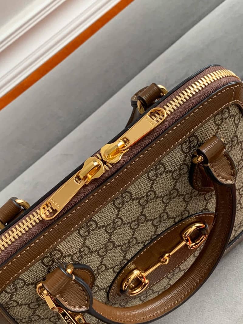 Gvc*1 Horsebit Bag Dupe 1955 Small GG Svp*me Grainy Leather Handle Bag Replica 621220(ColaReps)