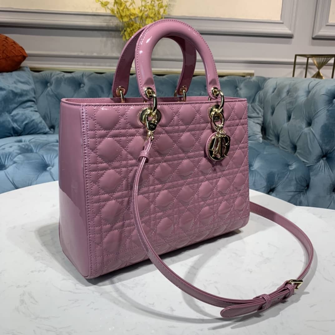 Chr1st1an D10r Lady D10r 32CM Replica Bag