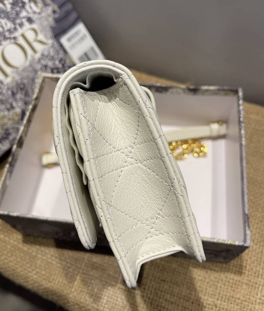 Chr1st1an D10r Caro Chain Belt Replica Pouch