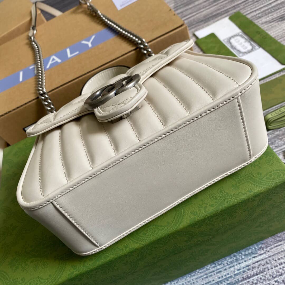 Gvc*1 GG Marmont Mini Top Handle Bag Replica White 583571