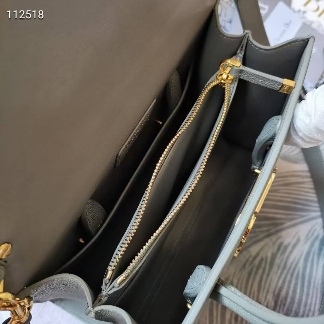 Chr1st1an D10r Tote Bag Dupe