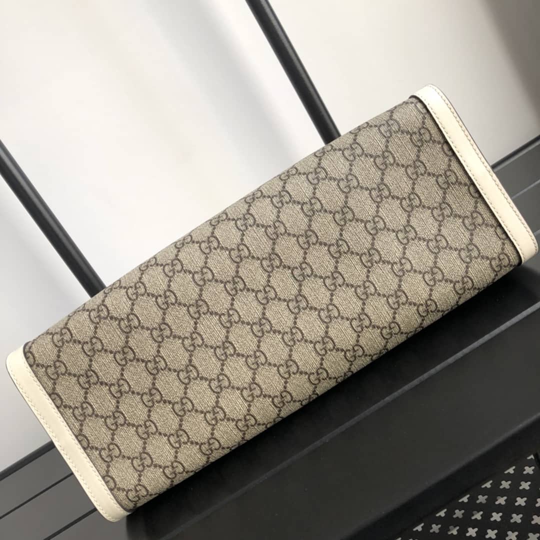 Gvc*1 Padlock Medium GG Svp*me Shoulder Bag Replica Gray White 479197