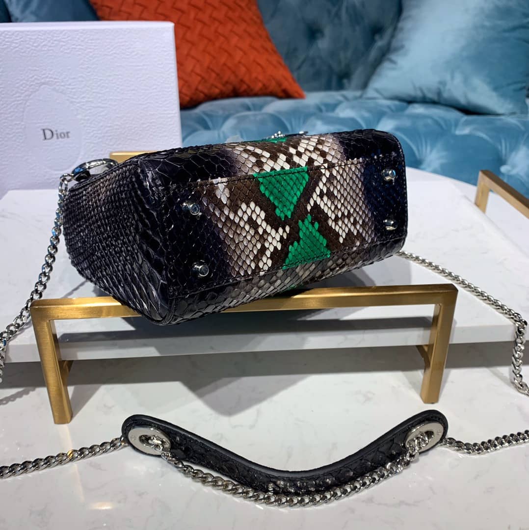 Chr1st1an D10r Lady D10r 17CM Replica Bag