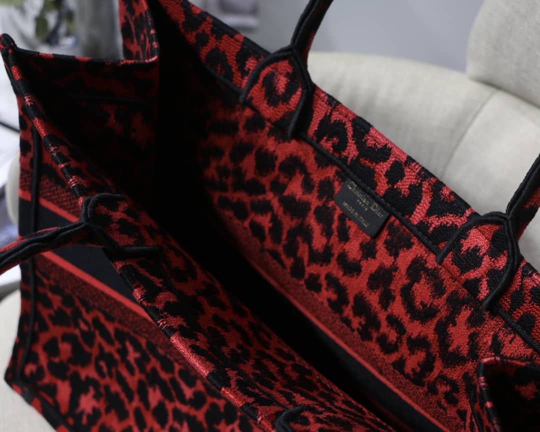 Chr1st1an D10r Tote Bag Dupe CD Book Embroidery