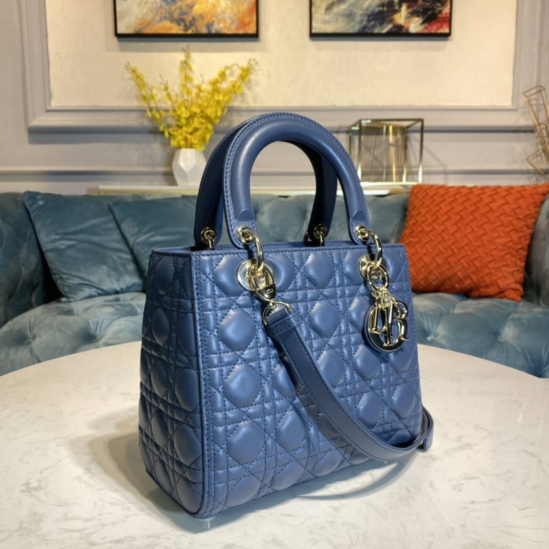 Chr1st1an D10r Lady D10r 24CM Replica Bag