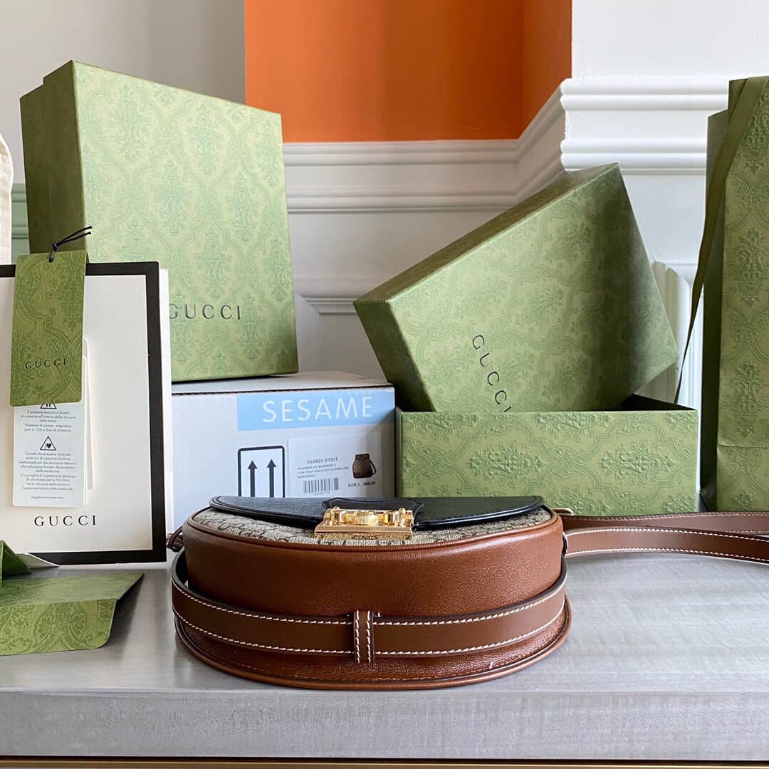 Gvc*1 Padlock Small Shoulder Bag Replica Black 644524