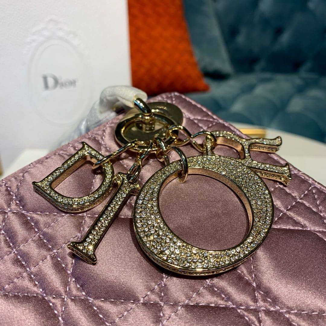 Chr1st1an D10r Lady D10r 17CM Replica Bag