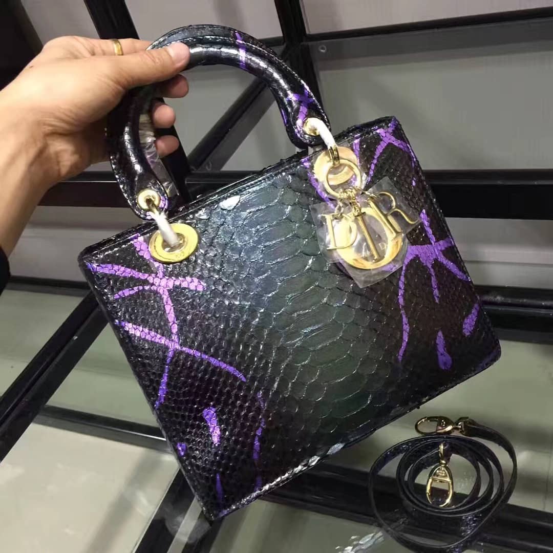 Chr1st1an D10r Lady D10r 24CM Replica Bag