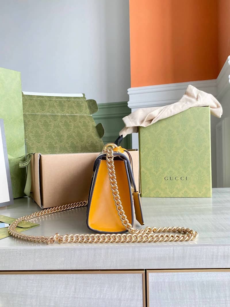 Gvc*1 Padlock Small GG Chain Shoulder Bag Replica White 409487