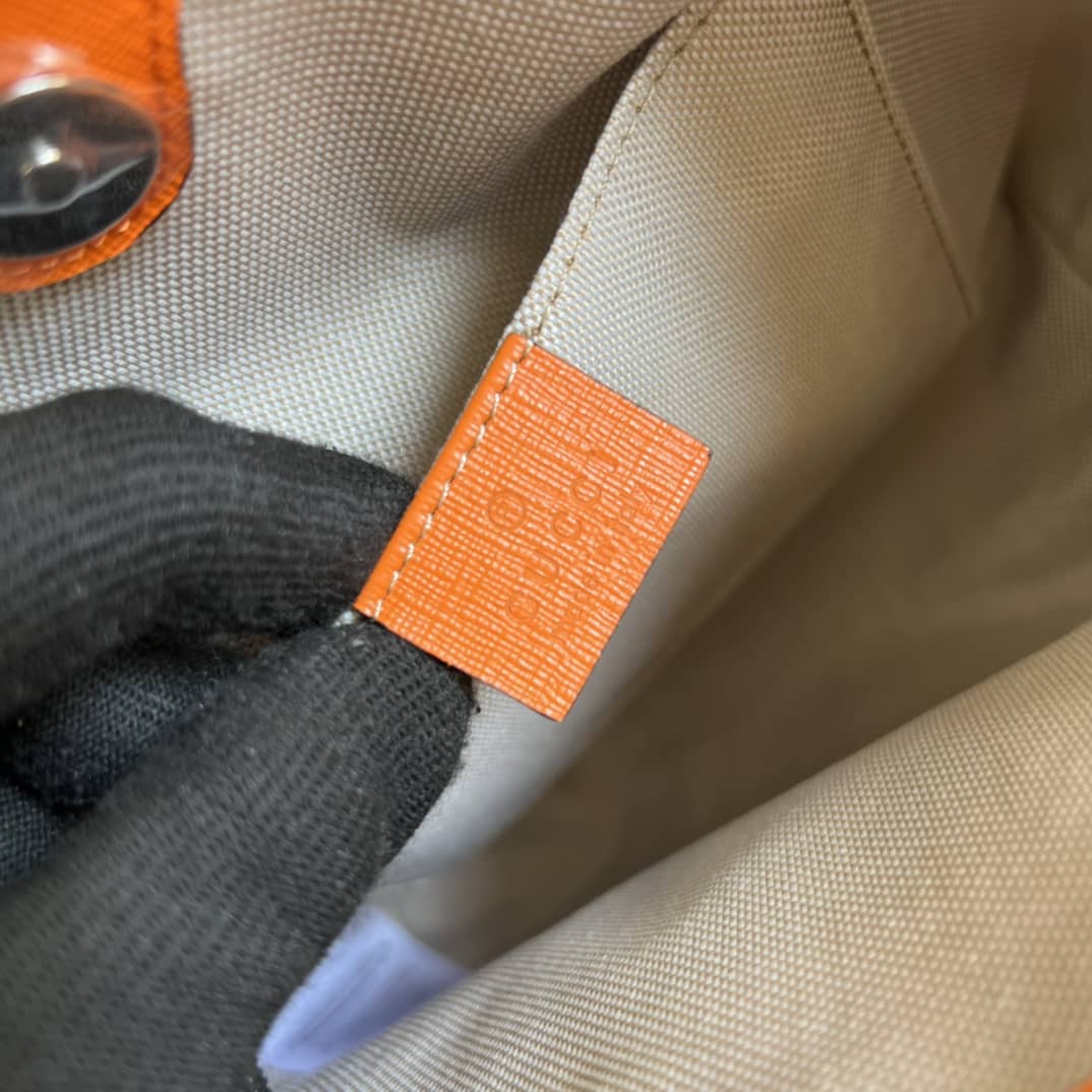 Gvc*1 Children Jump Tigger Tote 410812 Replica Bag