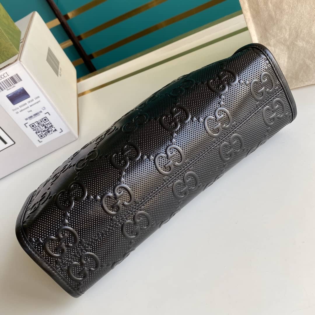 Gvc*1 GG Embossed Cosmetic Case Replica 625568