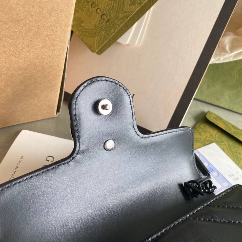 Gvc*1 GG Marmont Quilting S*per Mini 476433 Replica Crossbody Bag