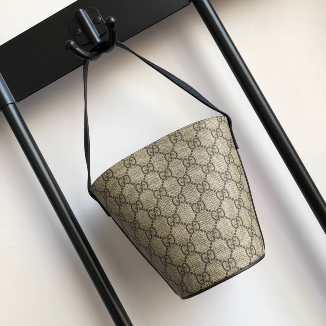 Gvc*1 Children GG Chick Bucket Bag 606193