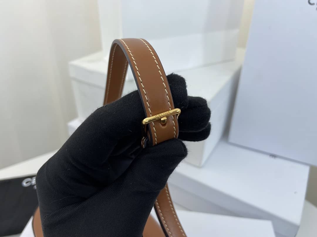 Ce1i*e Bag Dupe Triomphe Teen 20CM Replica Handbag