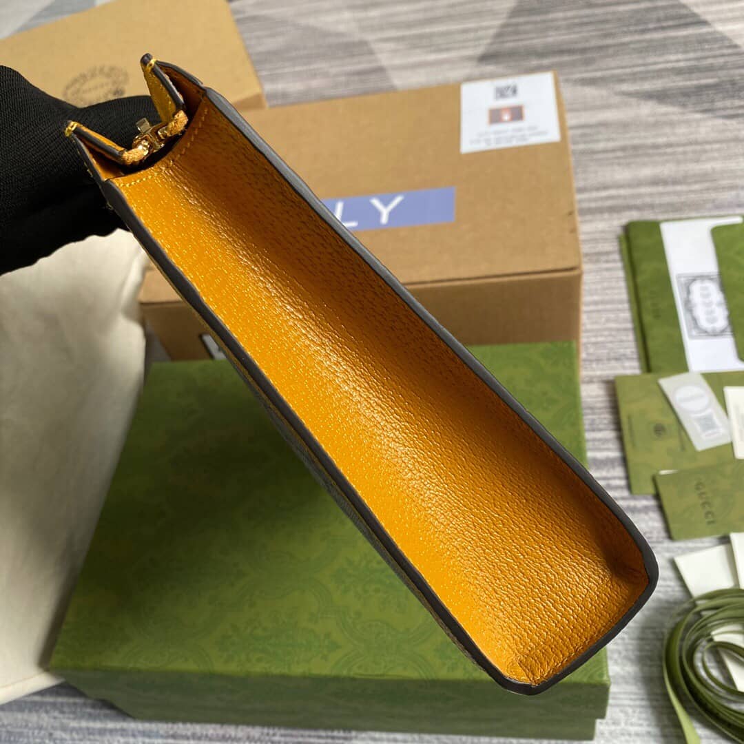 Gvc*1 Kai GG Bear Clutch Replica Purse 660513