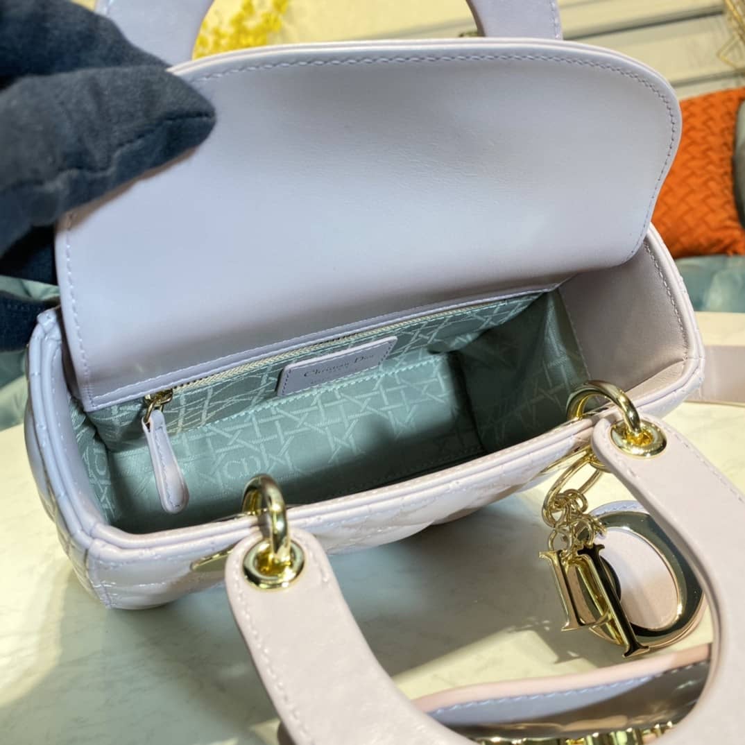 Chr1st1an D10r Lady D10r 20CM Replica Bag