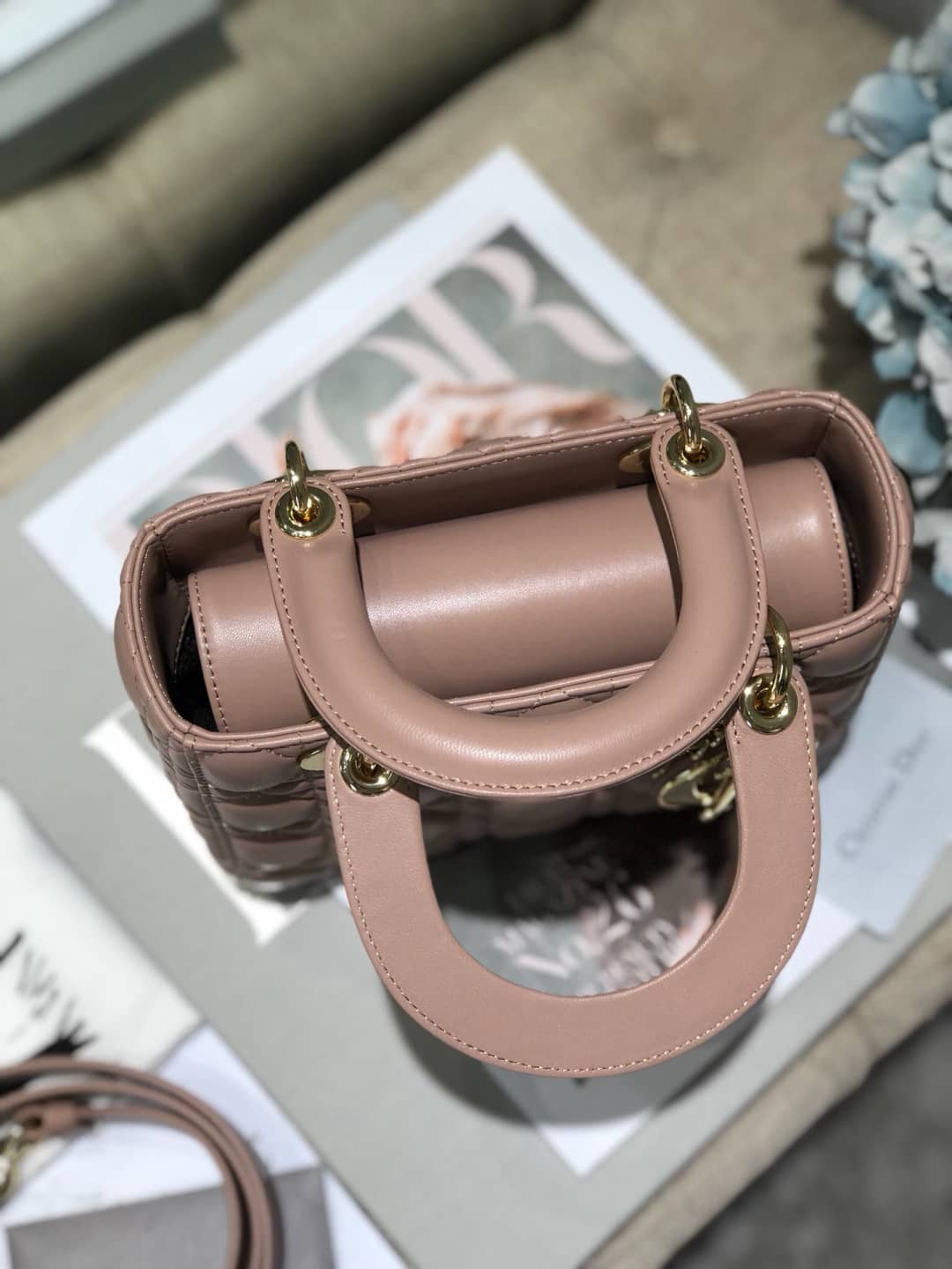 Chr1st1an D10r Lady D10r 20CM Replica Bag