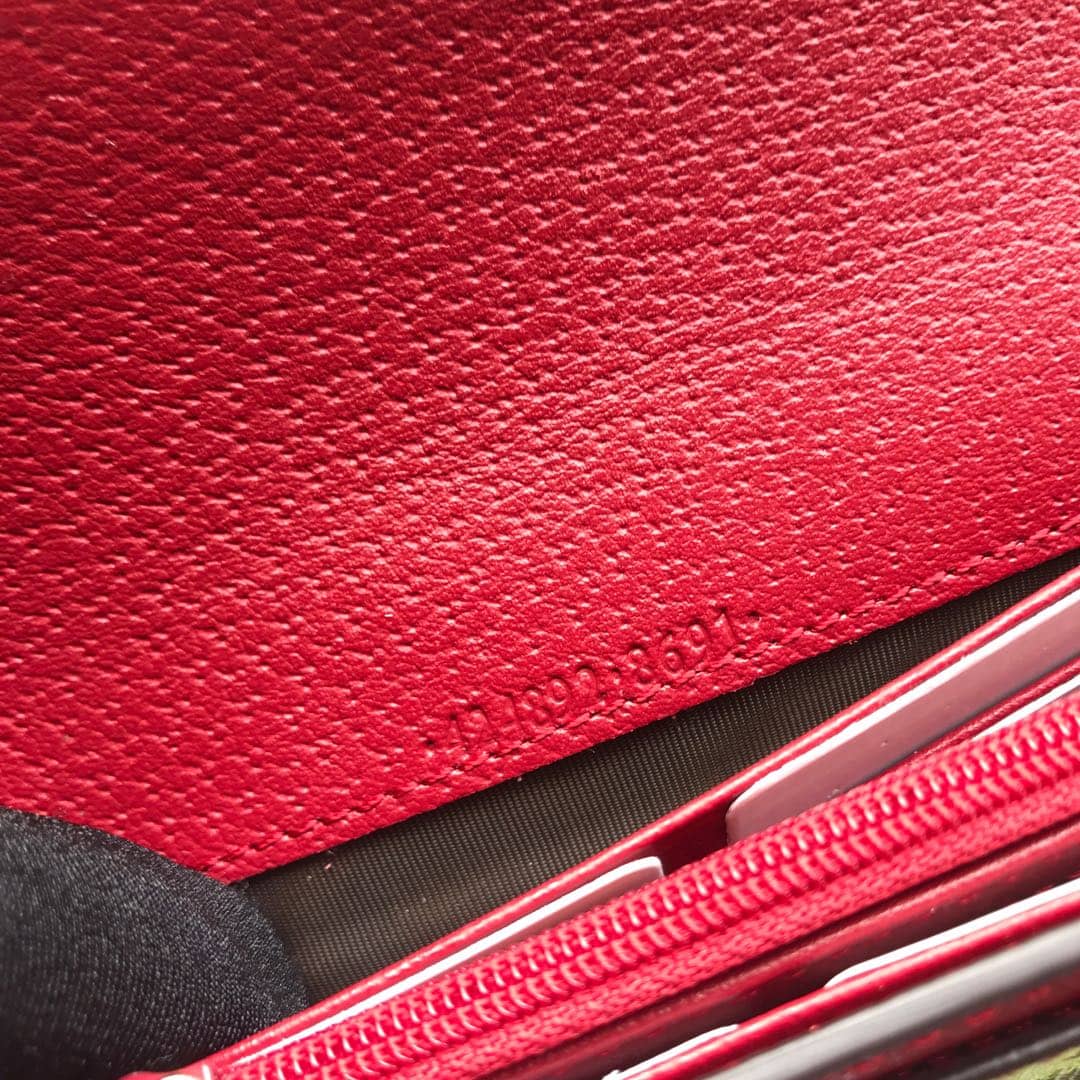 Gvc*1 GG Svp*me Tian Continental Wallet Replica 424892