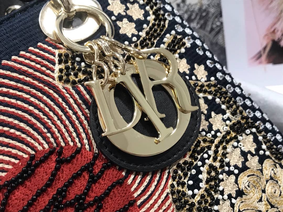 Chr1st1an D10r Lady D10r 24CM Replica Bag