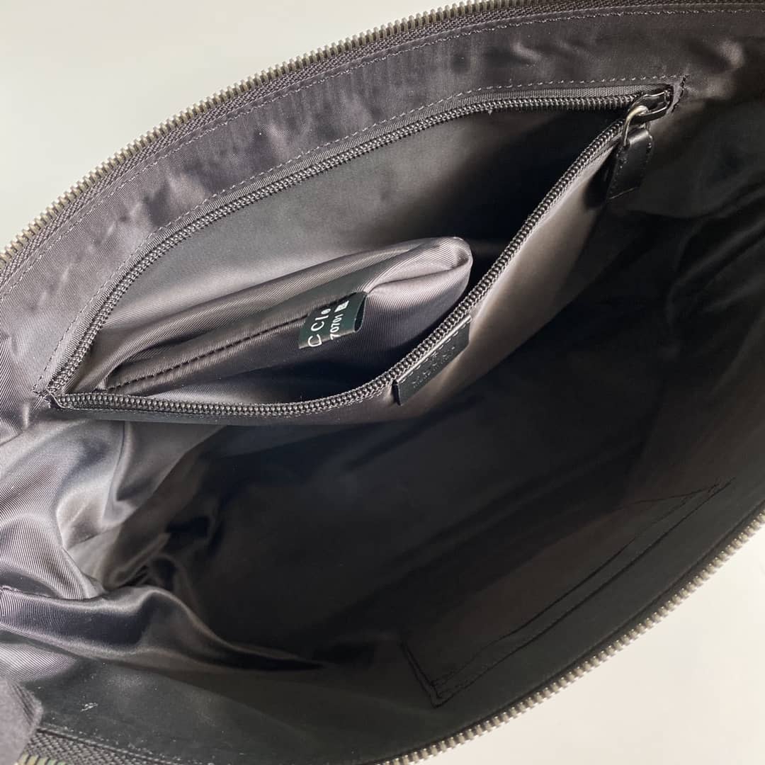 Gvc*1 Svp*me GG Messenger Bag Replica 523335