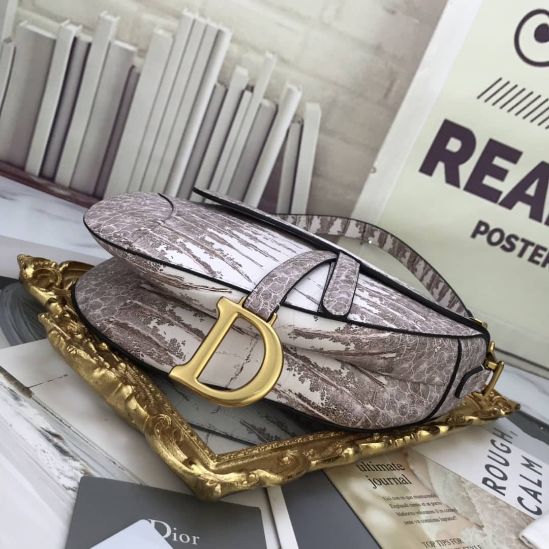 D10r Saddle Bag Dupe