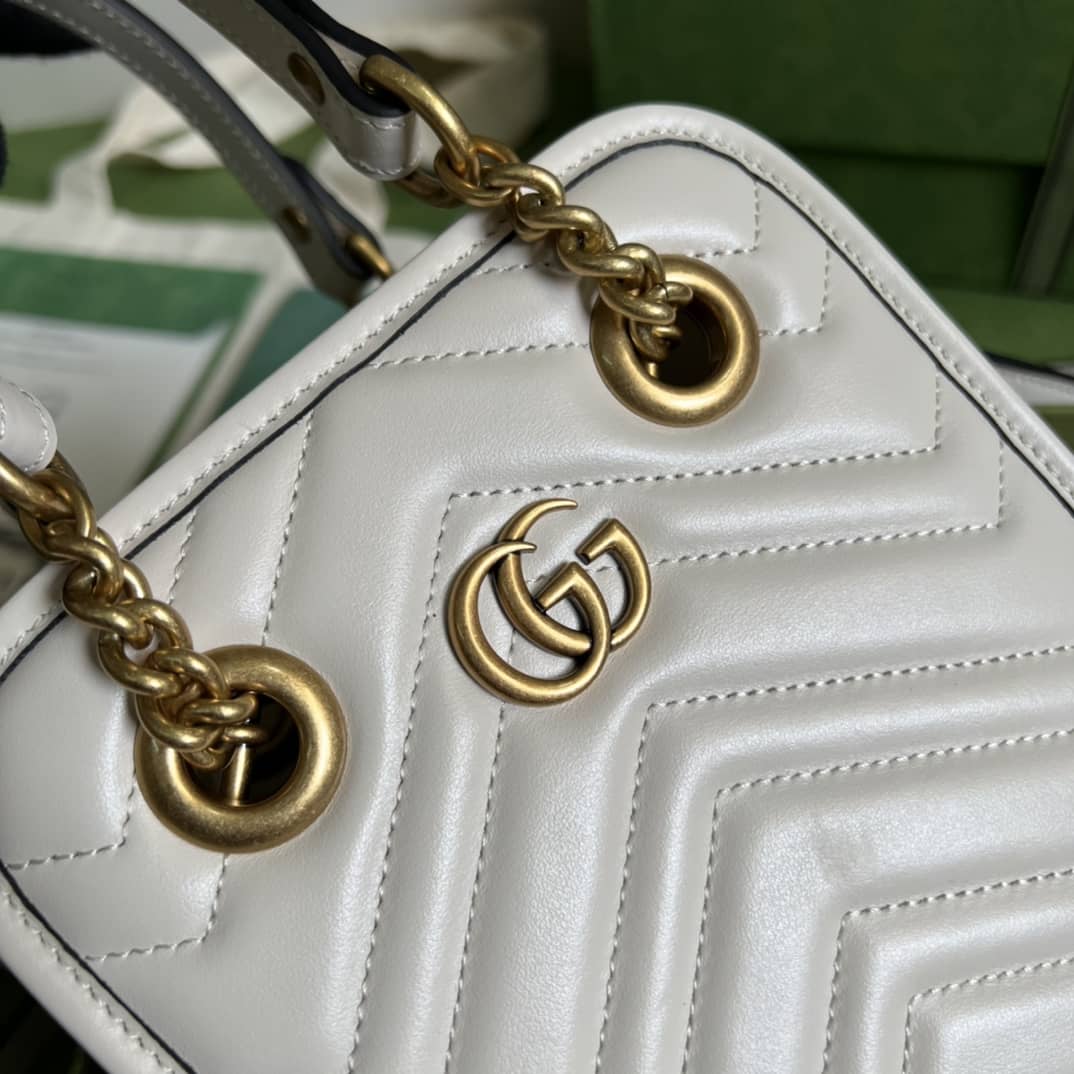 Gvc*1 GG Marmont Matelassé Mini Crossbody Bag 696123 Replica