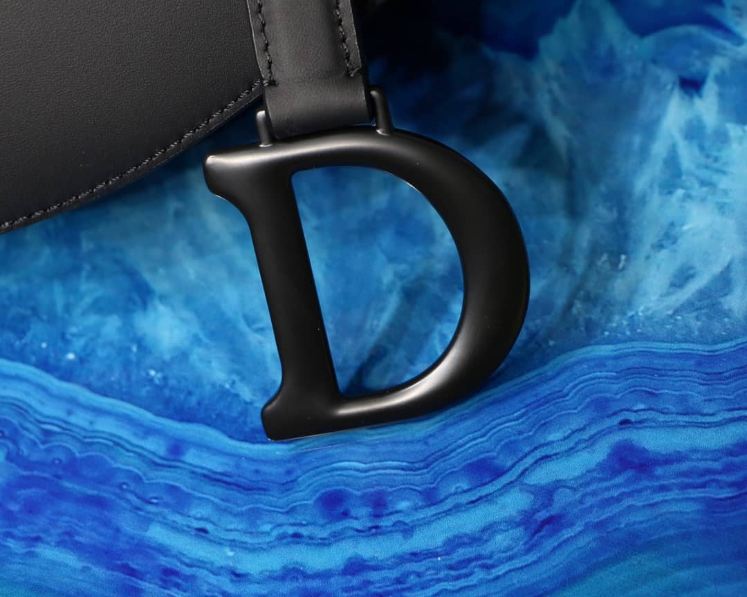 Chr1st1an D10r Saddle 25.5CM Replica Bag