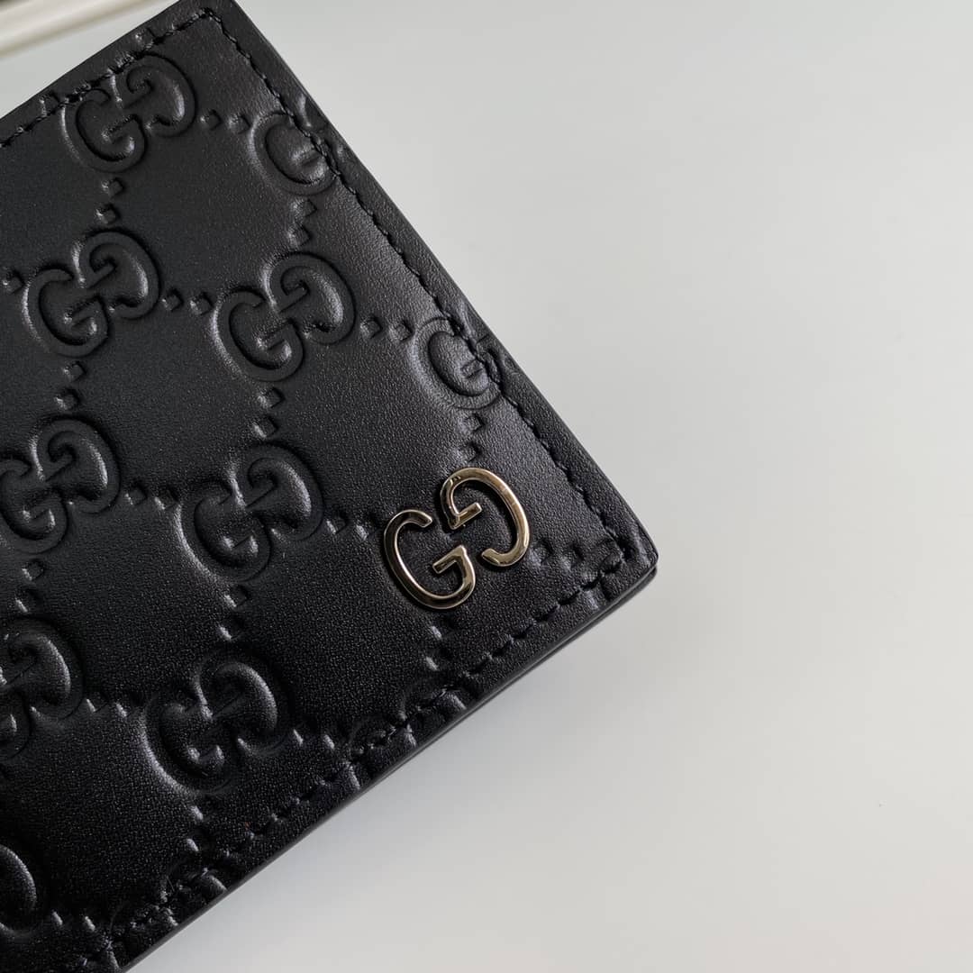 Gvc*1 Signature Bi Fold Calfskin Embossed Wallet 473916