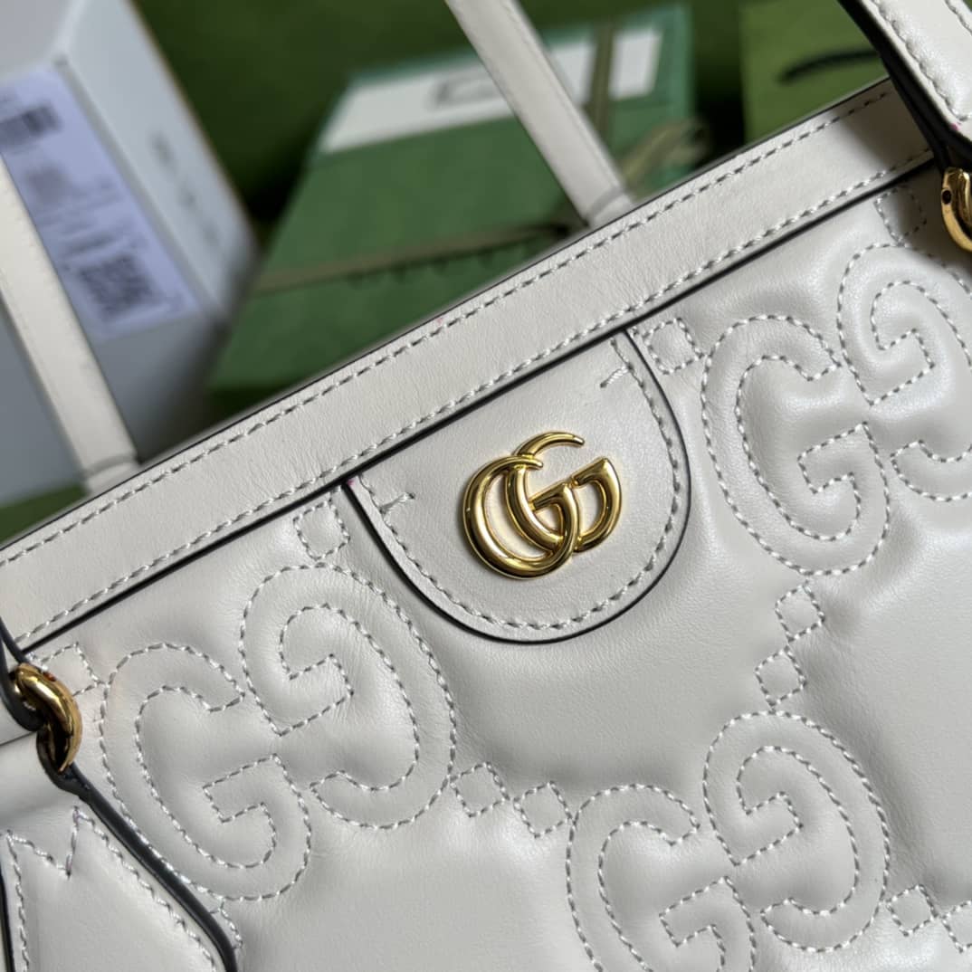 Gvc*1 GG Matelassé Leather Medium Tote Bag 631685 Replica