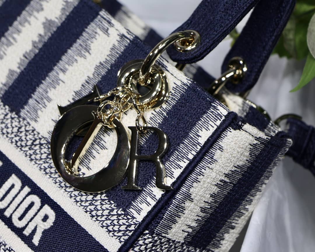 Lady D10r Dupe 24CM Paisley Embroidery Lady D-Lite