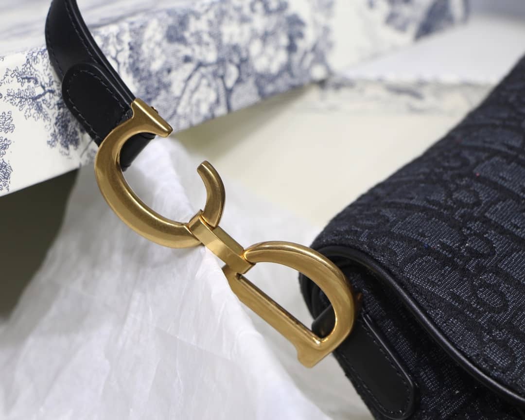 D10r Saddle Bag Dupe 25.5CM