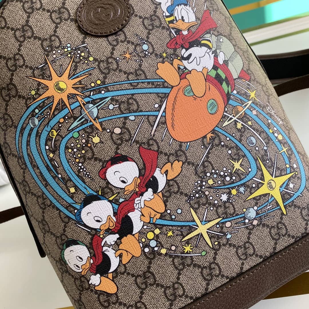 Gvc*1 Donald Duck Disney x Gvc*1 Backpack GG Svp*me Fabric Replica 552884