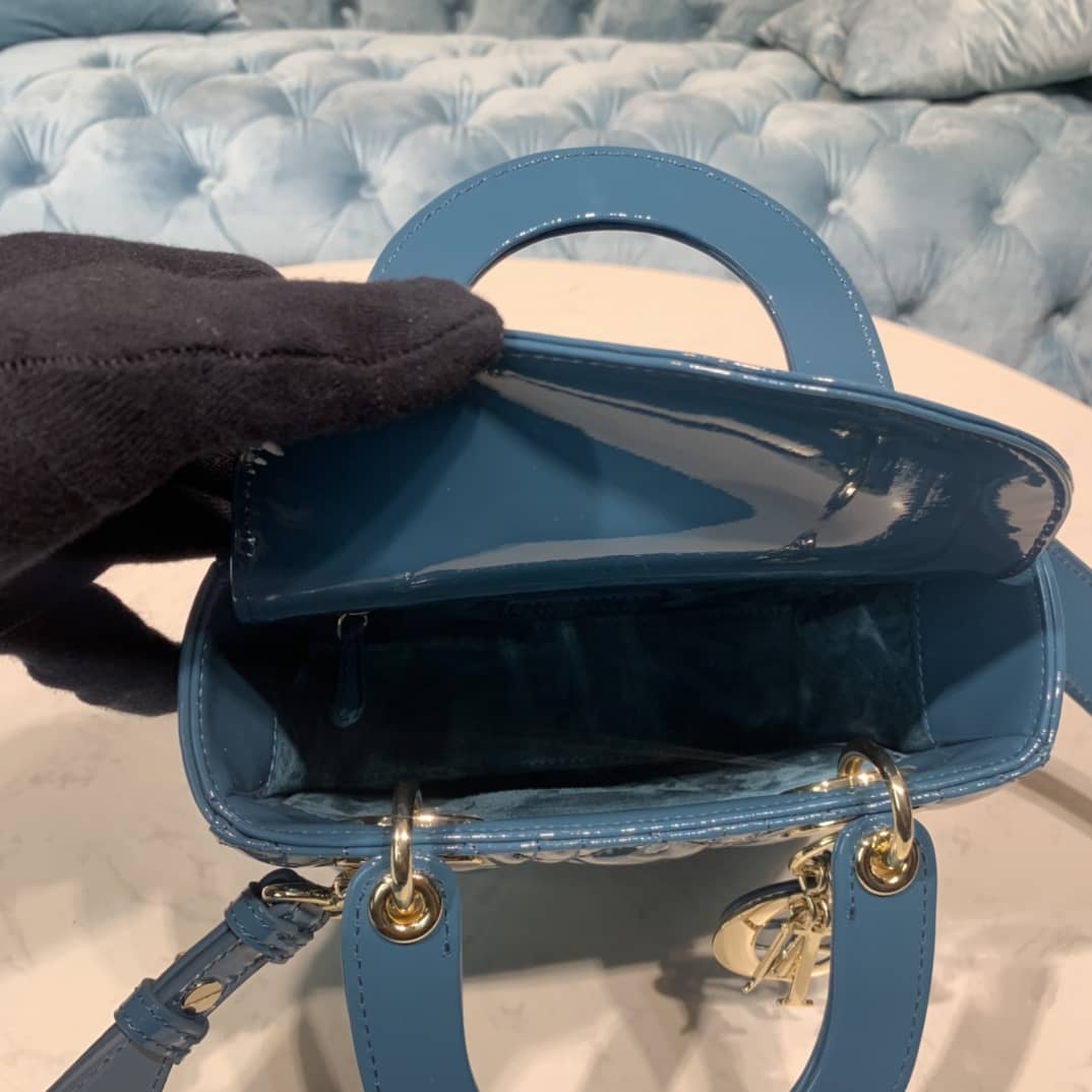 Chr1st1an D10r Lady D10r 20CM Replica Bag