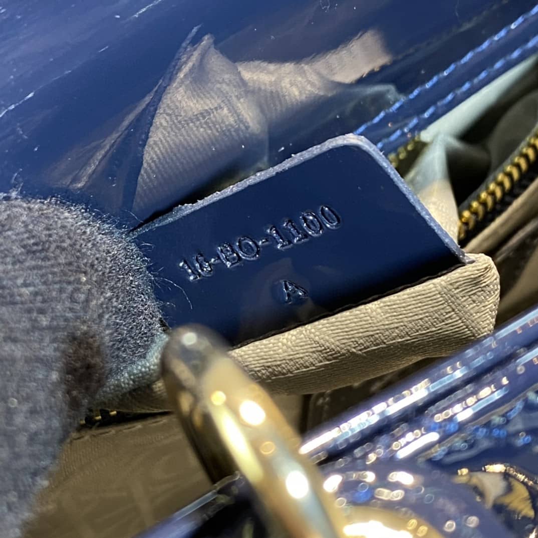 Chr1st1an D10r Lady D10r 17CM Replica Bag