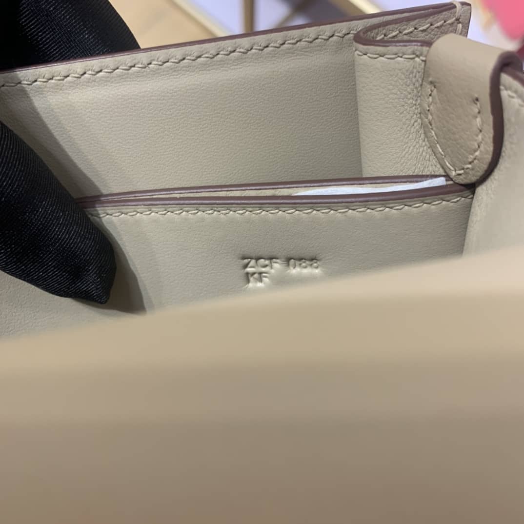 H**me5 Roulis Mini Sac Evercolor Calfskin Leather Crossbody Bag