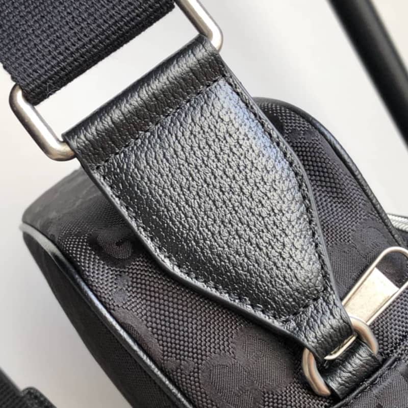 Gvc*1 H9hbn Off The Grid Bag Replica Black 625858