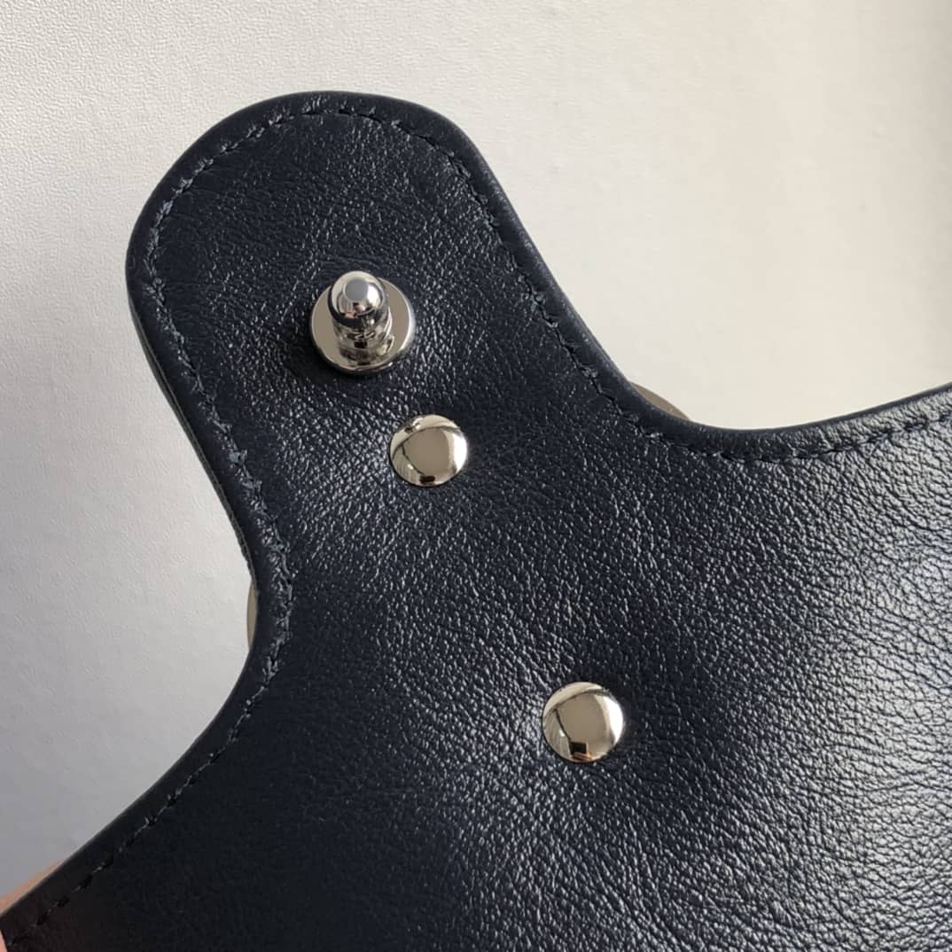 Gvc*1 GG Marmont Mini Matelasse Shoulder Bag Replica Red 446744