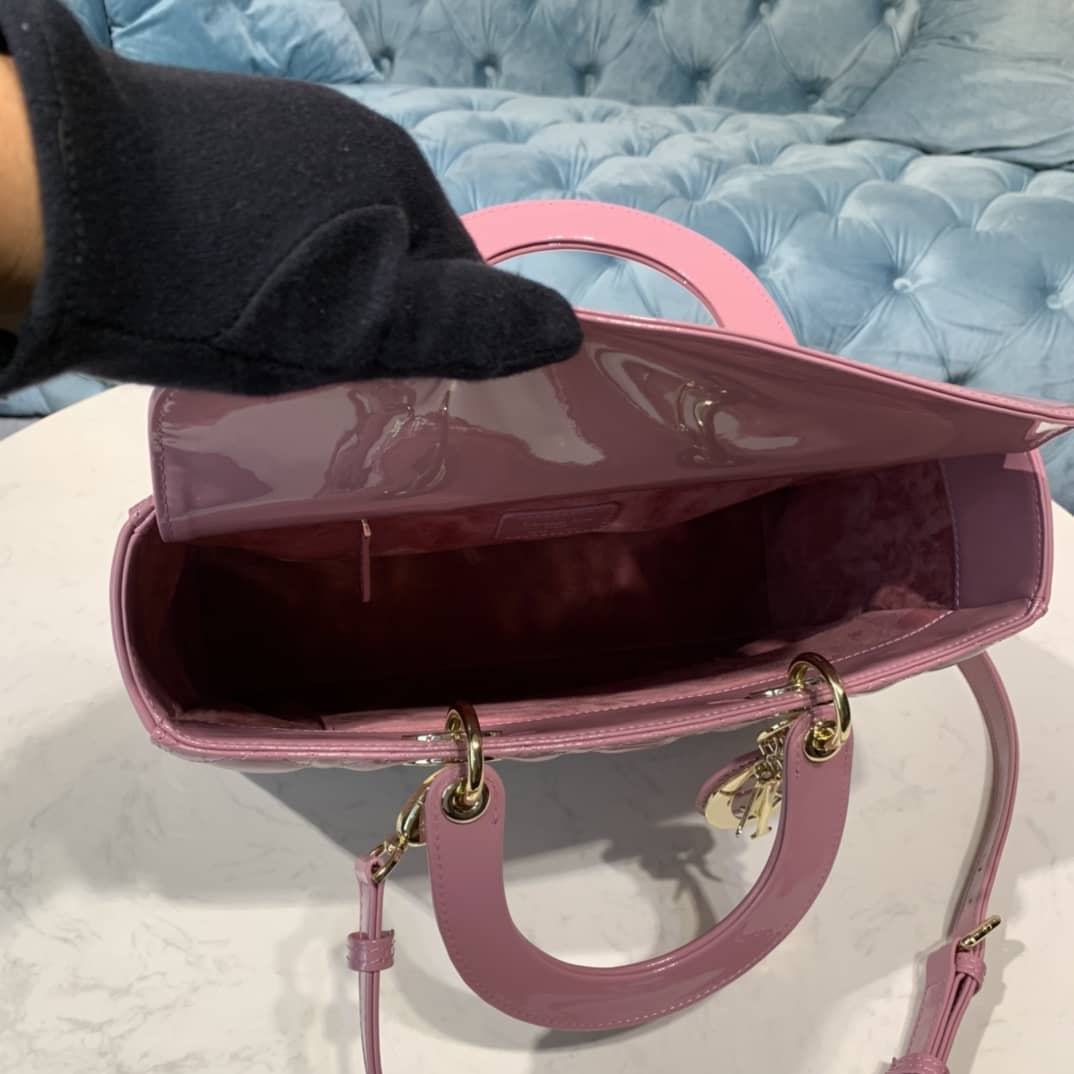 Chr1st1an D10r Lady D10r 32CM Replica Bag