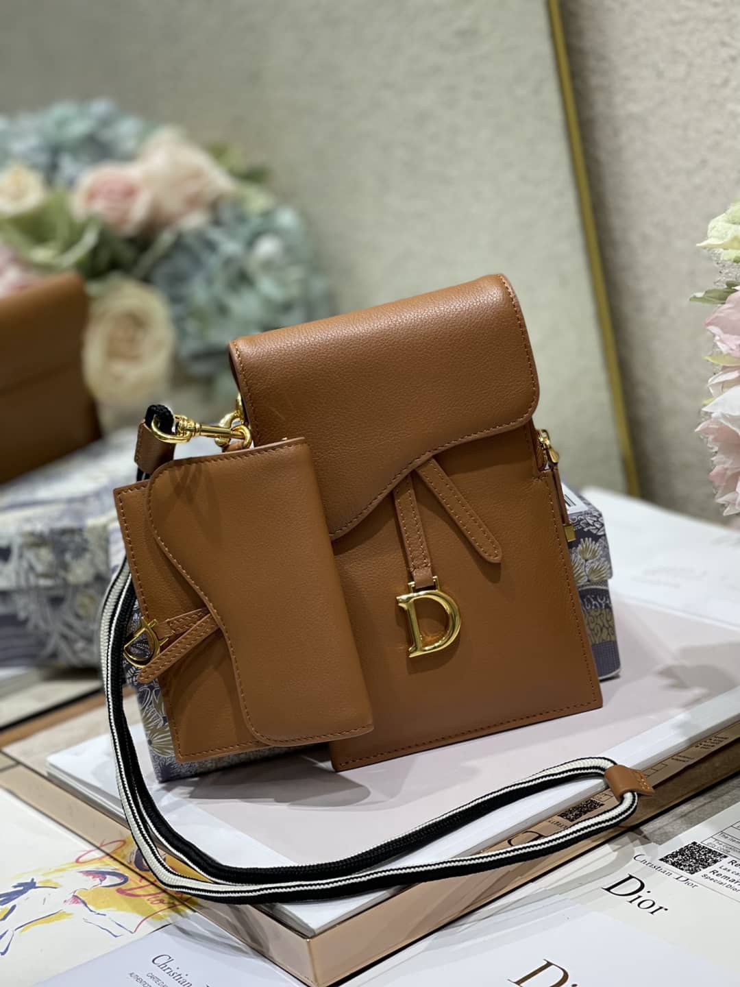 D10r Saddle Bag Dupe Vertical Pouch