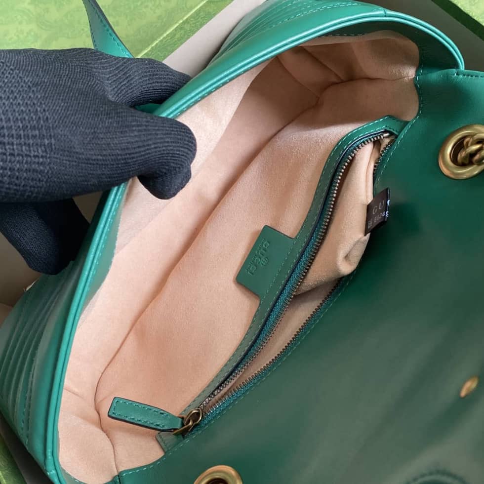 Gvc*1 GG Marmont Small Matelassé Leather 443497 Replica Crossbody Bag