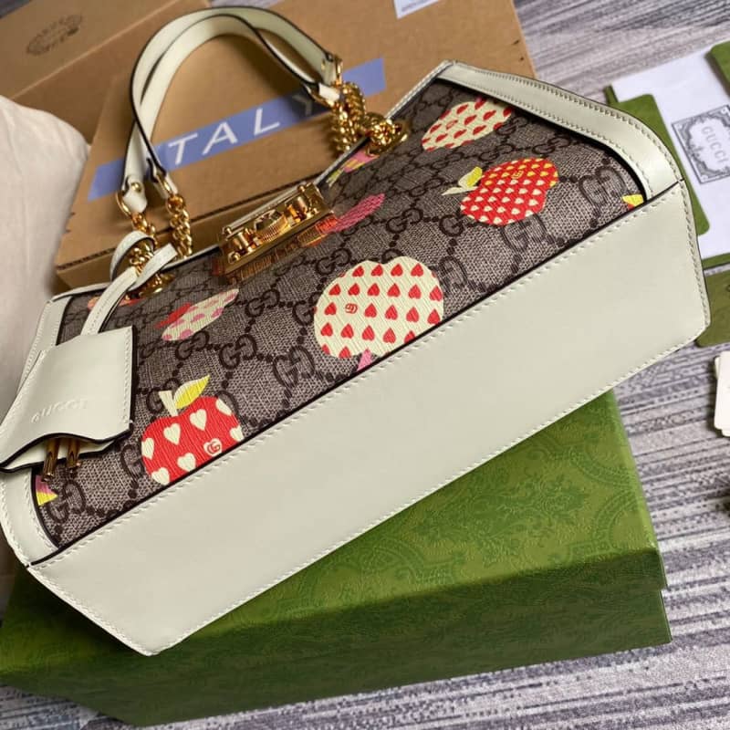 Gvc*1 Padlock Small GG Svp*me Canvas Shoulder Bag Replica Brown 498156