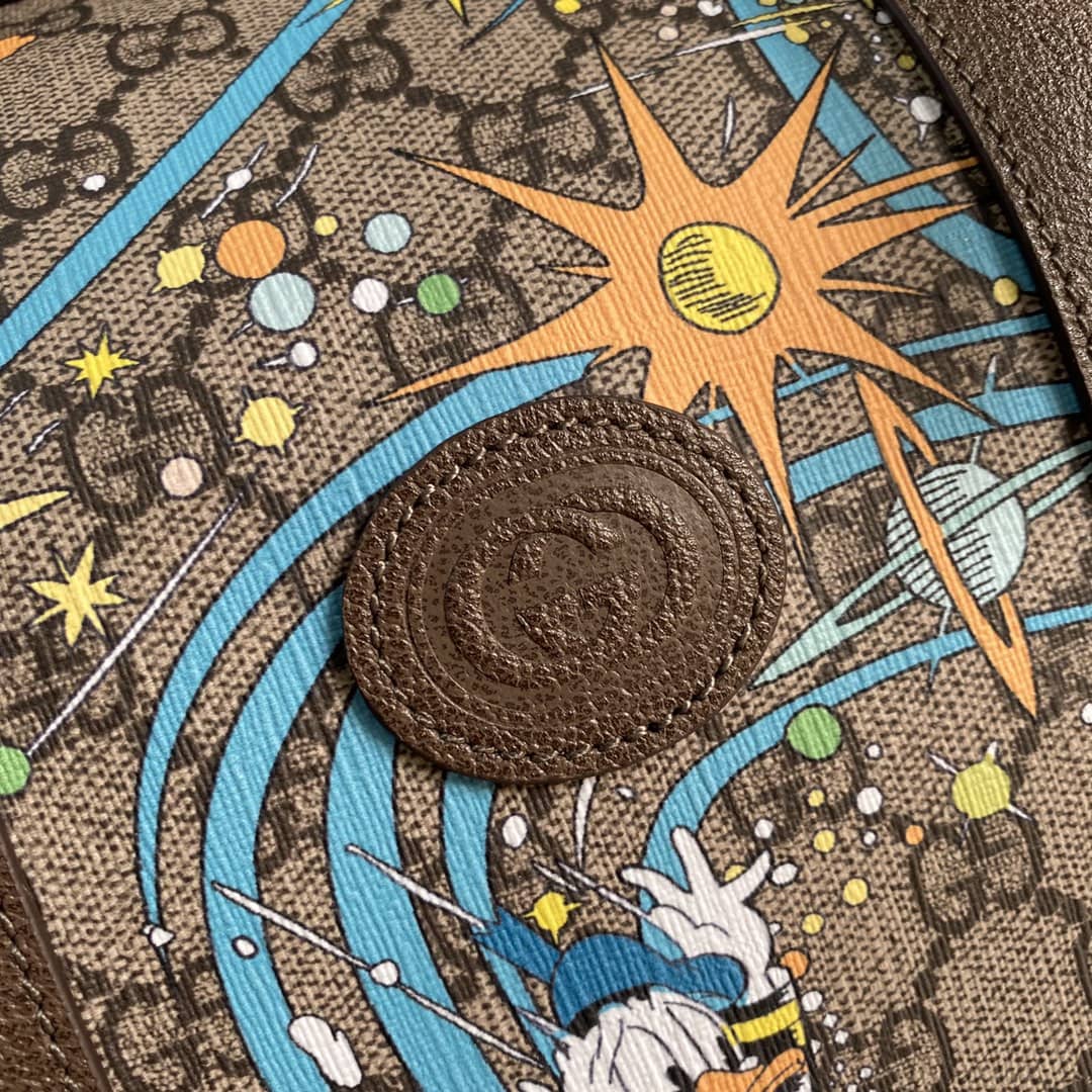 Gvc*1 x Disney Donald Duck Duffle Bag Replica 648085(Cola)