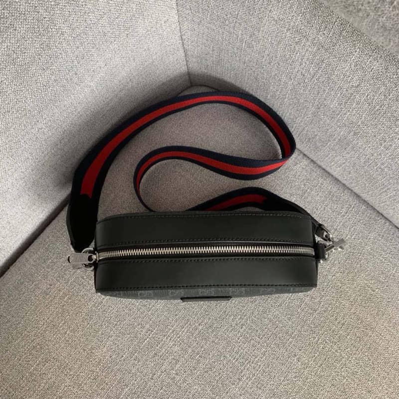 Gvc*1 Svp*me Canvas Camera Bag Replica Black 574886