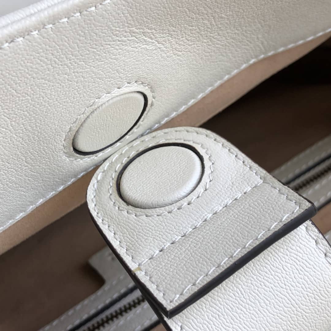 Gvc*1 GG Marmont Medium Matelasse Leather Tote Replica White 627332