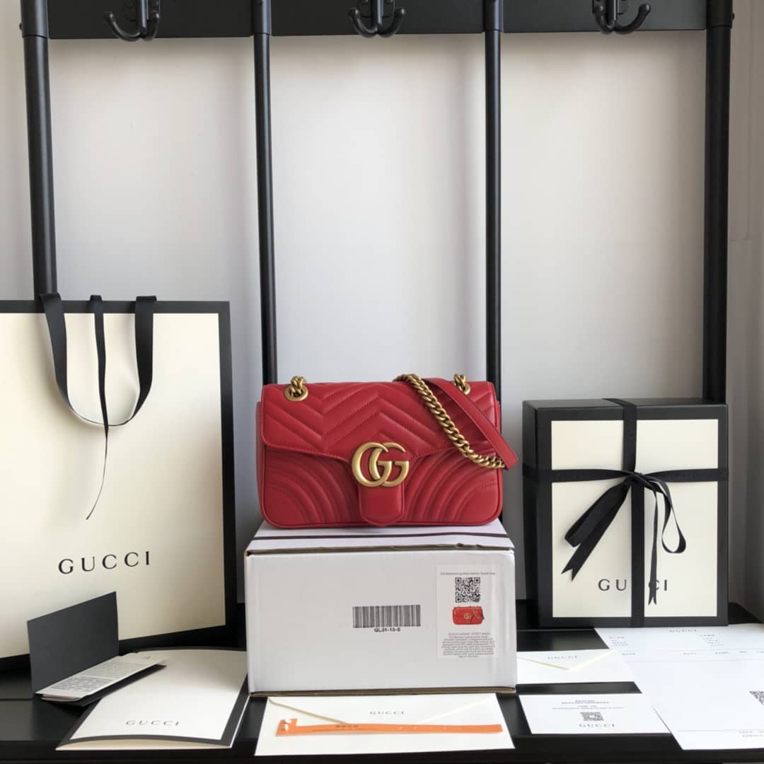 Gvc*1 GG Marmont Matelasse Shoulder Bag Replica Red 443497