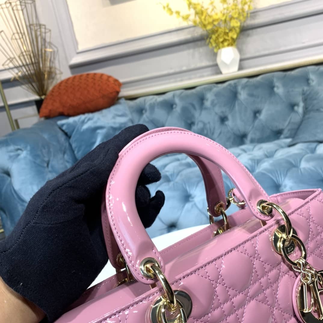 Chr1st1an D10r Lady D10r 32CM Replica Bag