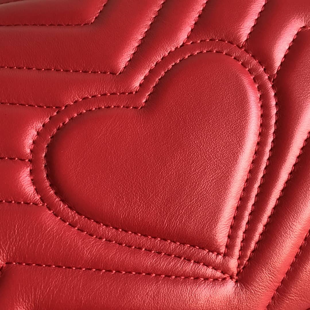 Gvc*1 GG Marmont Matelasse Shoulder Bag Replica Red 443497