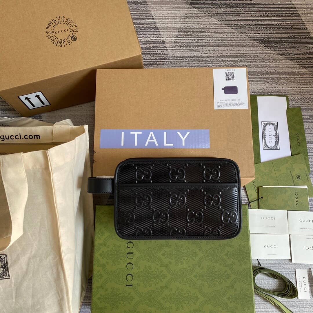 Gvc*1 GG Embossed Cosmetic Case Replica 627470